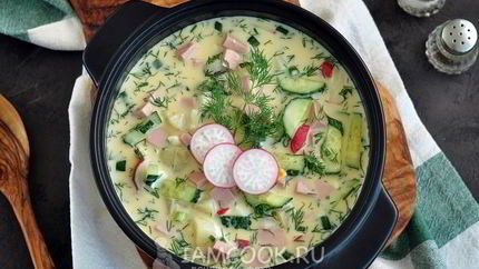 Окрошка с колбасой на айране