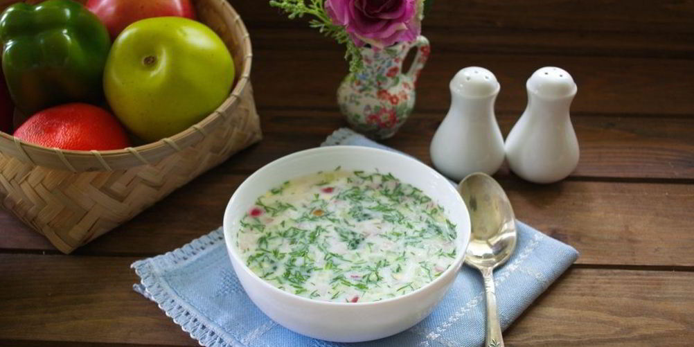 Рецепт окрошки с копченой грудкой