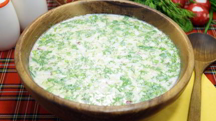 Окрошка с курицей на квасе