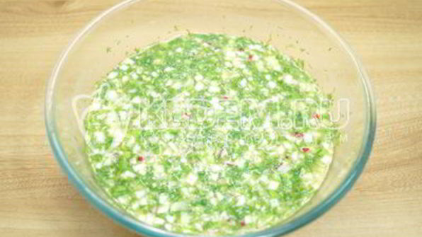 окрошка с курицей на квасе