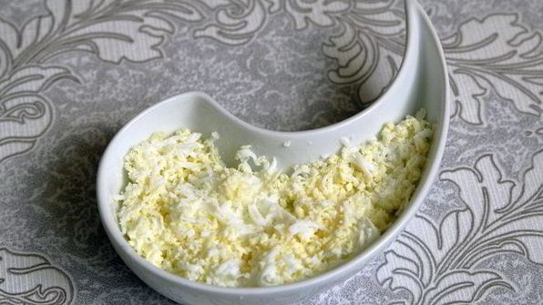 окрошка с морковной ботвой и белым квасом