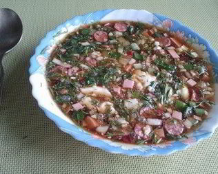 Окрошка с охотничьими колбасками