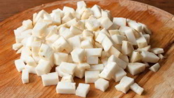 острый мясной суп с фасолью