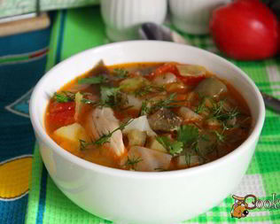 Куриный суп с осенними овощами