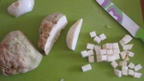 овощной крем-суп с сухариками