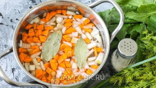 овощной суп с сельдереем и шпинатом