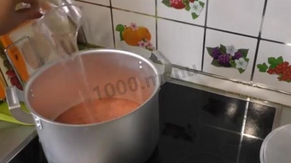 рассольник из свежих огурцов с перловкой