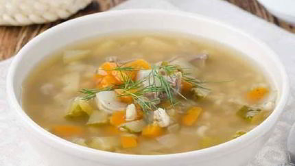 Рассольник постный с луком-пореем