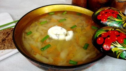 Щи из капусты с курицей в мультиварке