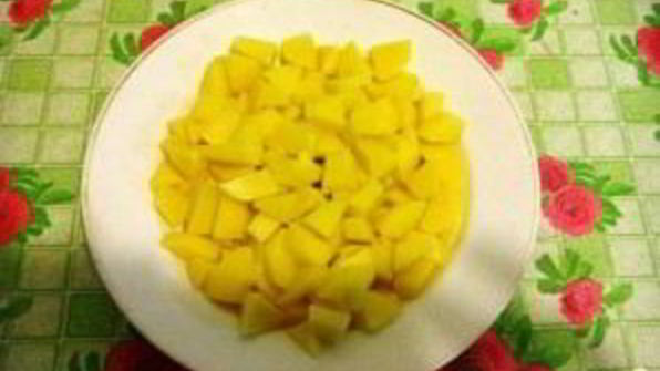 щи из квашеной капусты с тушенкой