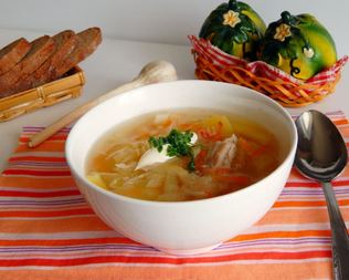 Щи из квашеной капусты в мультиварке