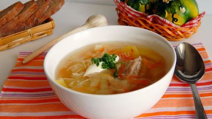 Щи из квашеной капусты в мультиварке