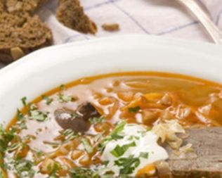 Щи из оленины с грибами