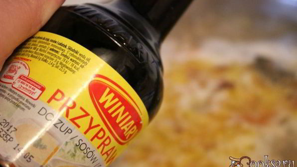 щи со свежей капустой и лимской фасолью на курином бульоне