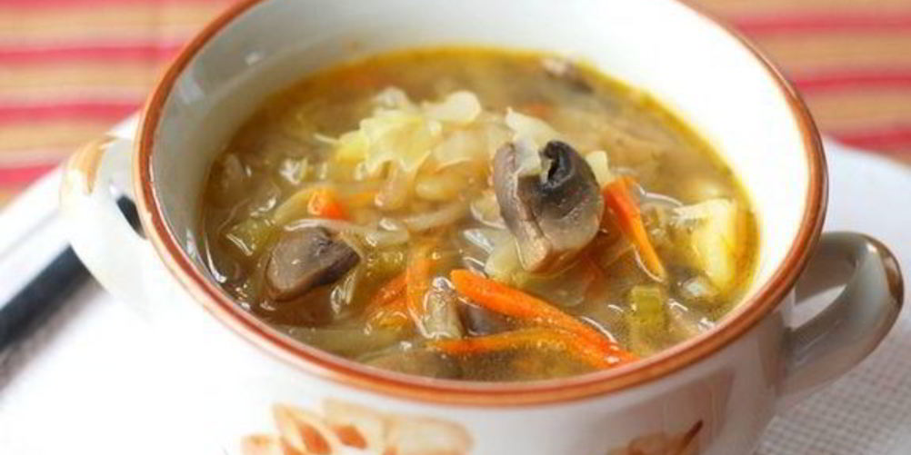 Рецепт вегетарианских щей из квашеной капусты