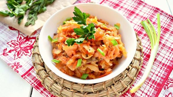 капустная солянка с грибами