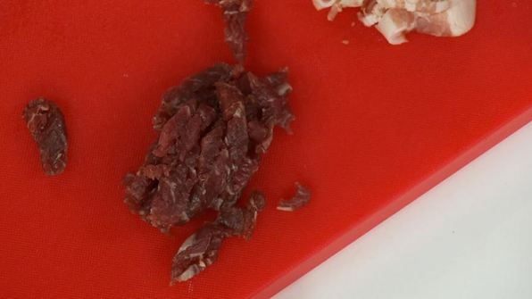 солянка мясная с каперсами