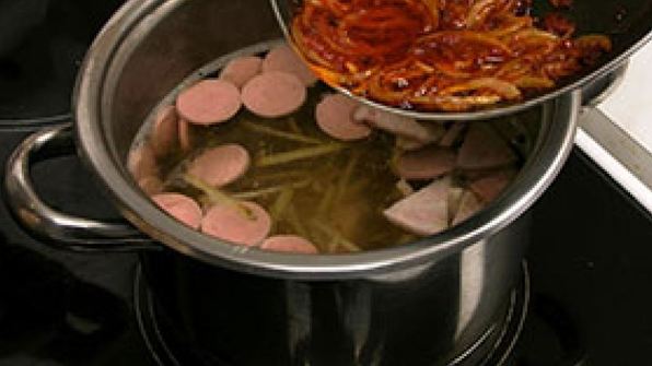 солянка сборная мясная с ветчиной