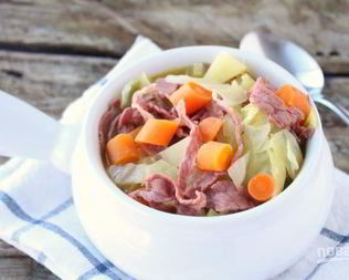 Суп из капусты с мясом