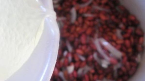 суп из красной фасоли и томатов