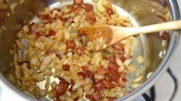 гороховый суп-пюре с беконом и картофелем