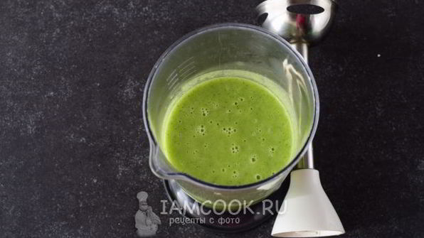 суп-пюре из брокколи со сливками