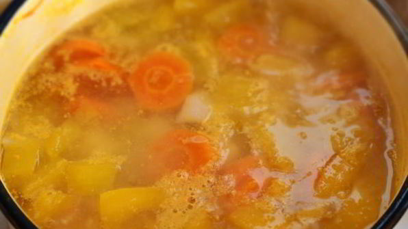 суп-пюре из тыквы с фрикадельками