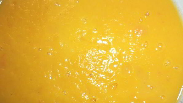 тыквенный суп-пюре с чесночными сухариками