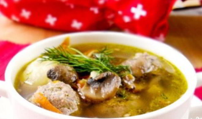 Суп с грибами и фасолью