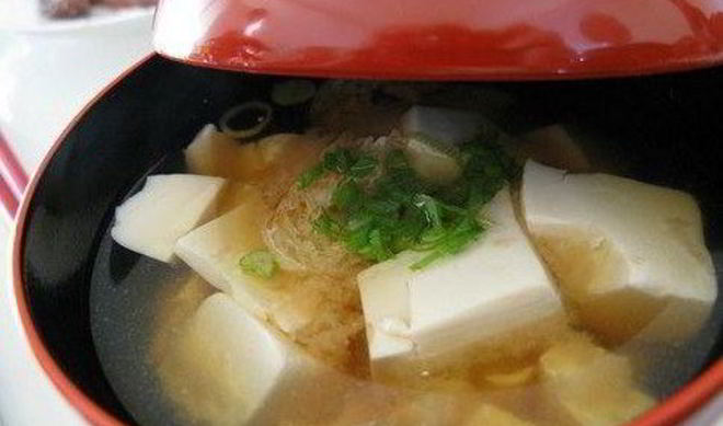 Суп с тофу и шампиньонами