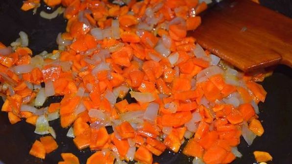 суп со свекольной ботвой