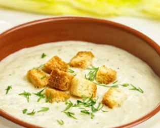 Сырный суп-пюре с сельдереем