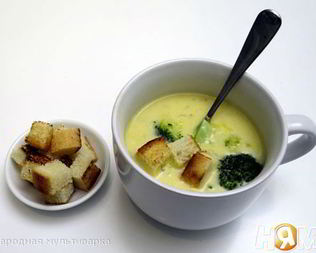 Сырный суп с брокколи в мультиварке