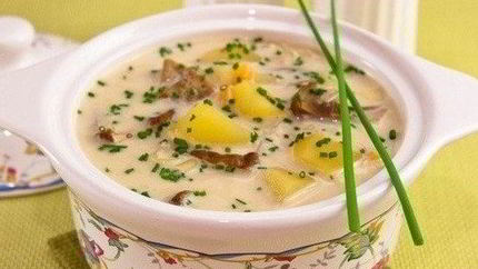 Сырный суп с картофелем и белыми грибами
