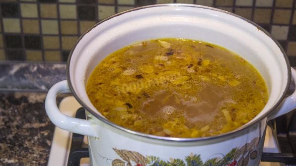 сырный суп с копченой курицей