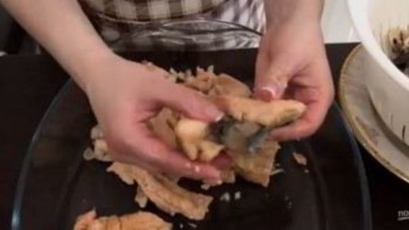 уха из красной рыбы