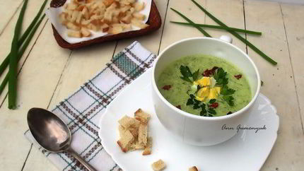 Весенний суп из зеленого лука