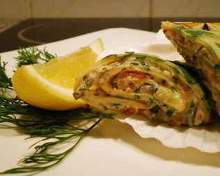 Блинчики с копченым лососем