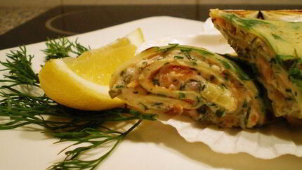 Блинчики с копченым лососем