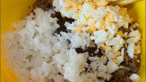 блинчики с мясом и сыром