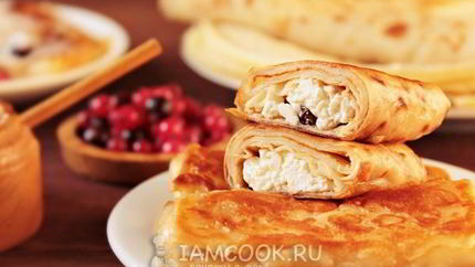 Блинчики с творогом и изюмом