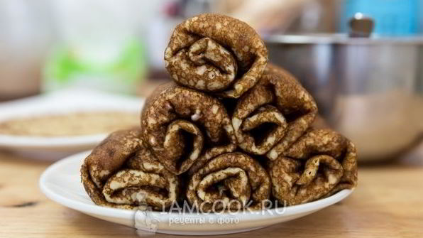 блинчики с творогом и клубникой