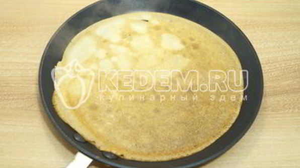 блины с фаршем и морковью по-корейски