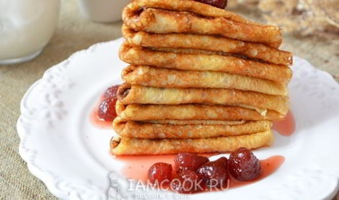 Простые блины на молоке