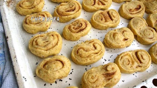 булочки на фундуке с корицей