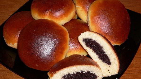 булочки с маком