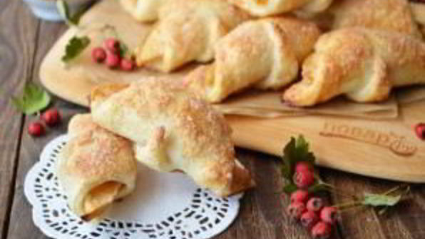 круассаны в стиле яблочный пирог