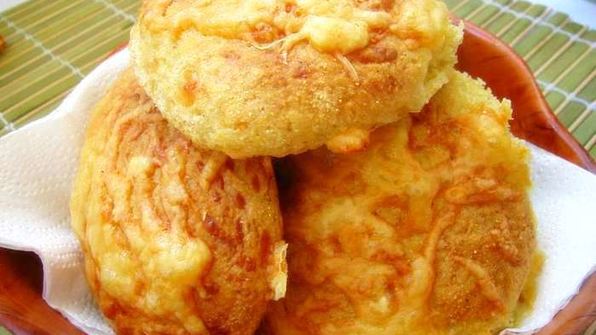 кукурузные булочки с сыром