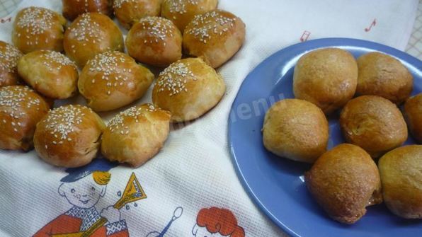 мягкие булочки малышки в духовке