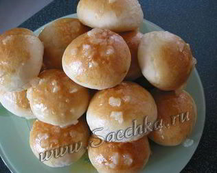 Пампушки с чесноком